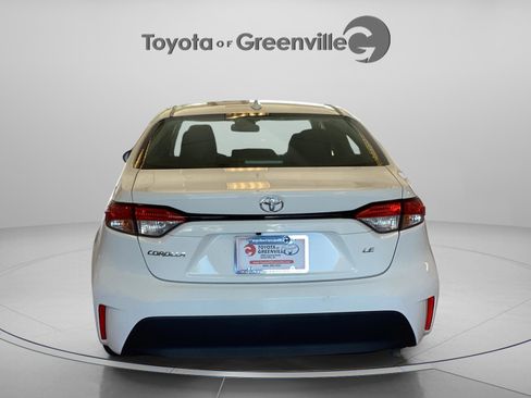 Used 2024 Toyota Corolla LE FWD image 5