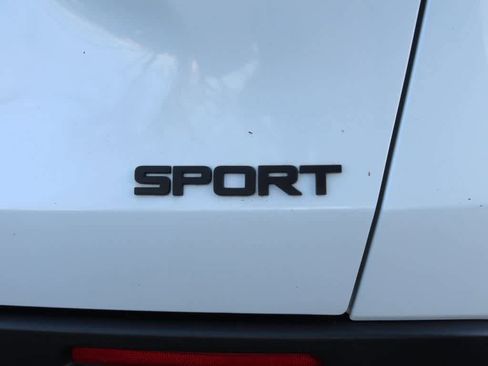 Certified 2023 Honda HR-V Sport image 8