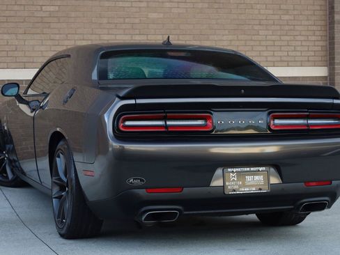 Used 2019 Dodge Challenger R/T Scat Pack w/ Plus Package RWD image 11