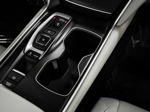 Used 2018 Honda Accord Touring image 26