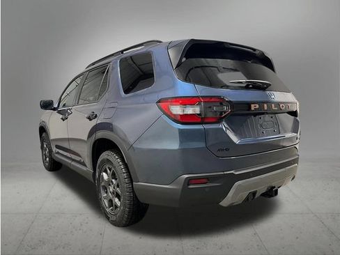 New 2026 Honda Pilot TrailSport image 3