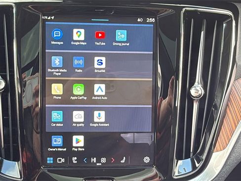 Certified 2025 Volvo V60 B5 Cross Country Plus image 17