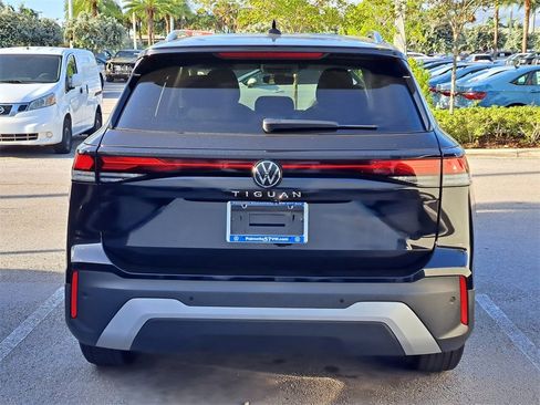 New 2026 Volkswagen Tiguan S image 4