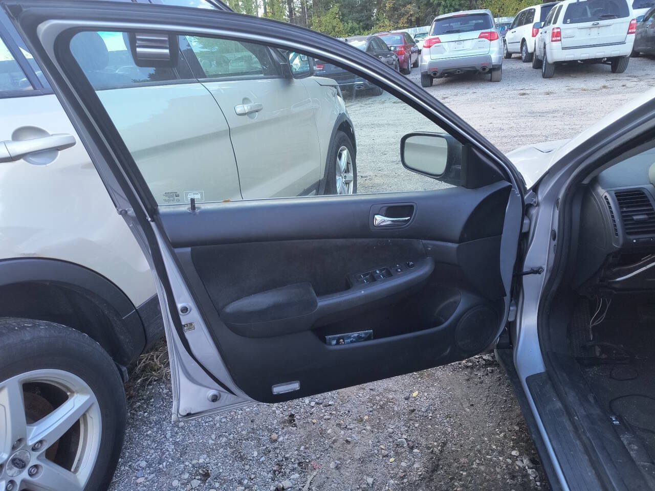 Used 2003 Honda Accord LX image 20