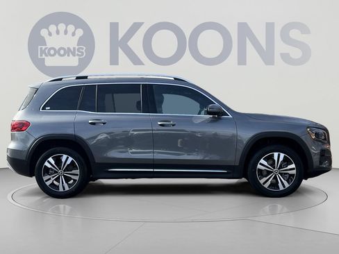 Used 2026 Mercedes-Benz GLB 250 4MATIC image 7