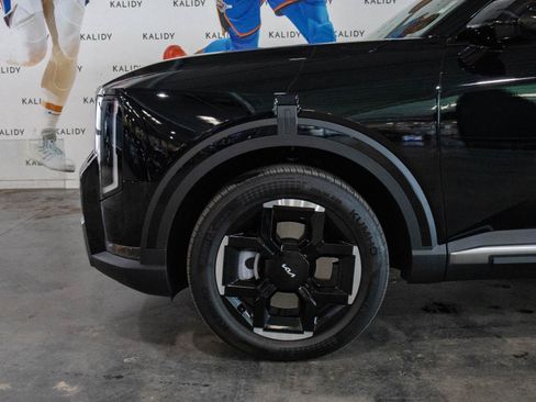 Used 2027 Kia Telluride EX FWD image 17