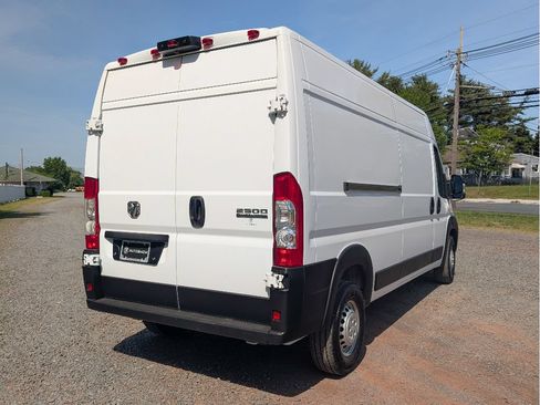 Used 2026 RAM ProMaster 2500 w/ Convenience Group FWD image 6