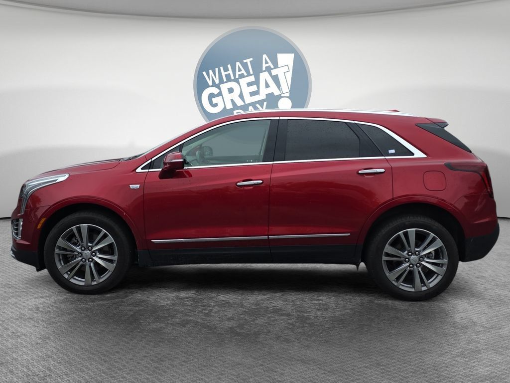 Used 2024 Cadillac XT5 Premium Luxury w/ LPO, Floor Liner Package FWD image 7