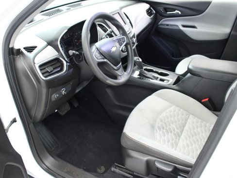Used 2021 Chevrolet Equinox LS w/ LPO, Floor Liner Package image 22