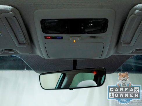 Used 2018 Subaru Forester 2.5i Premium w/ All-Weather Package image 19