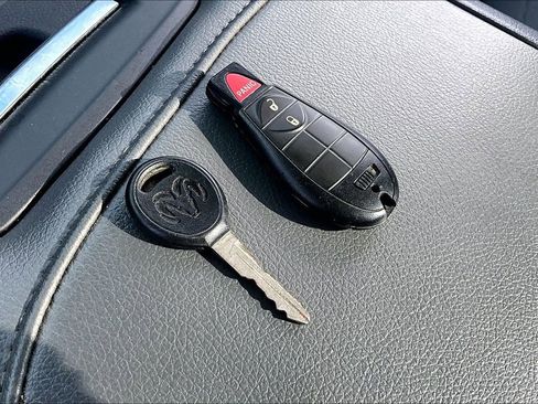 Used 2014 RAM 1500 Express image 30