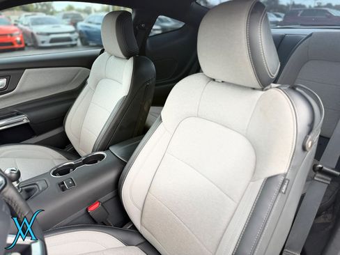 Used 2025 Ford Mustang GT RWD image 14