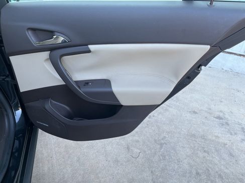 Used 2011 Buick Regal CXL w/ RL5 Preferred Equipment Group FWD image 15