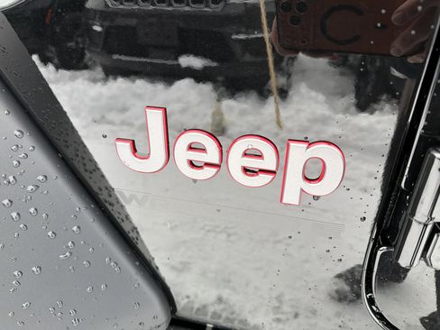 New 2026 Jeep Wrangler Unlimited Rubicon image 9