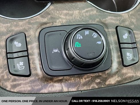 Used 2021 GMC Acadia Denali w/ Denali Ultimate Package AWD/4WD image 21