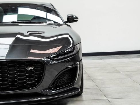 Used 2024 Jaguar F-TYPE R AWD/4WD image 4