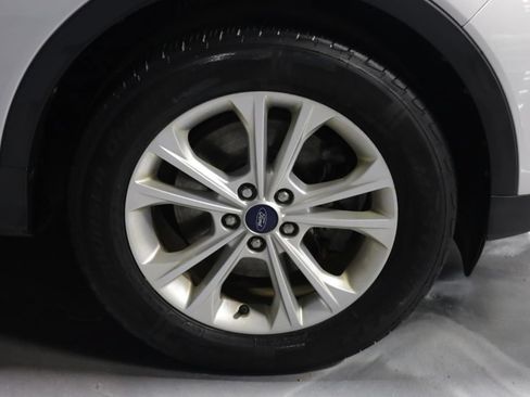 Used 2018 Ford Escape SE AWD/4WD image 38