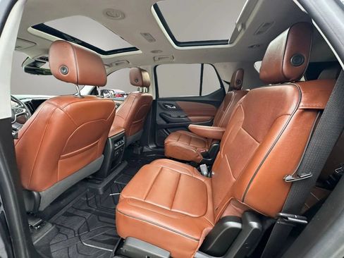 Used 2018 Chevrolet Traverse High Country w/ LPO, Floor Liner Package AWD/4WD image 17