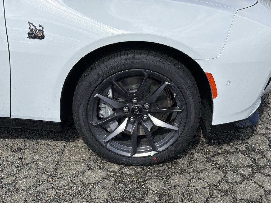 Used 2026 Dodge Charger Scat Pack AWD/4WD image 7