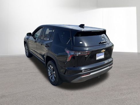 Used 2025 Chevrolet Equinox LT FWD image 29