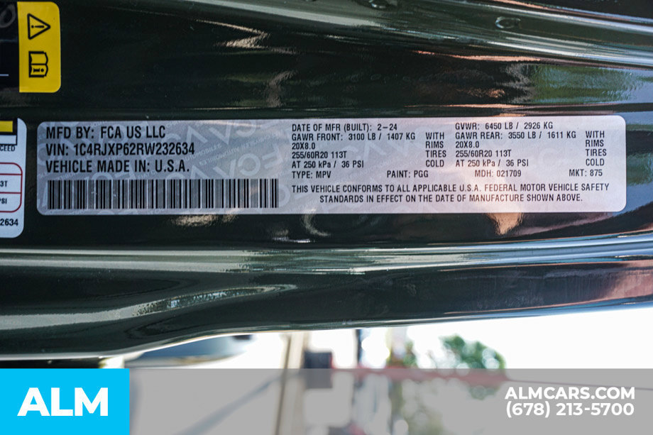 Used 2024 Jeep Wrangler Unlimited Sahara AWD/4WD image 58