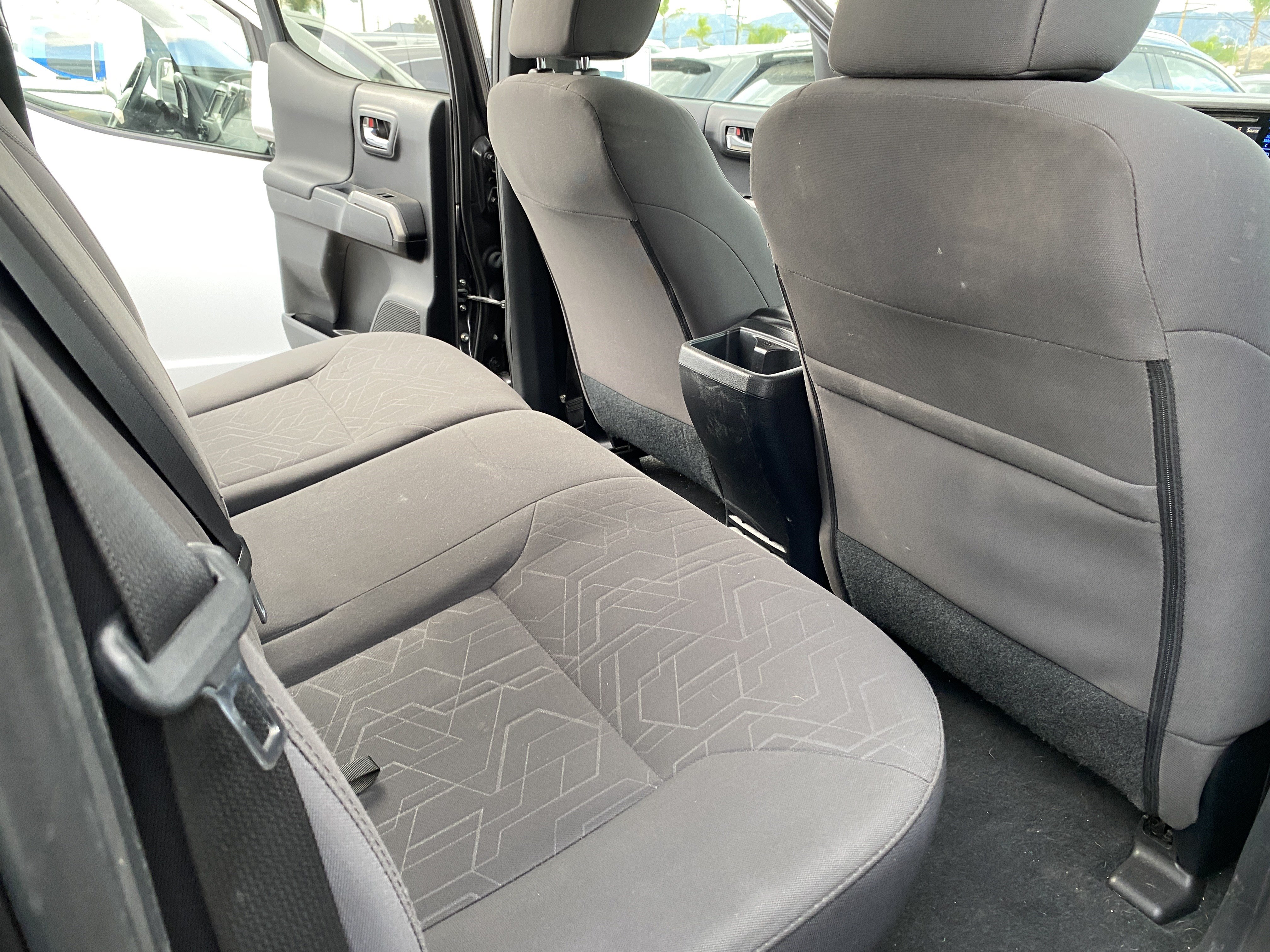 Used 2017 Toyota Tacoma TRD Sport RWD image 15