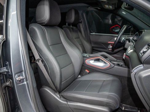 Certified 2025 Mercedes-Benz GLE 450e 4MATIC image 13