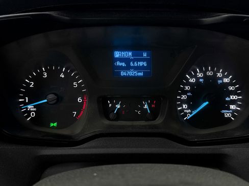 Used 2019 Ford Transit 350 XLT RWD image 26