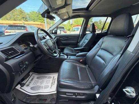 Used 2019 Honda Ridgeline RTL-E image 10