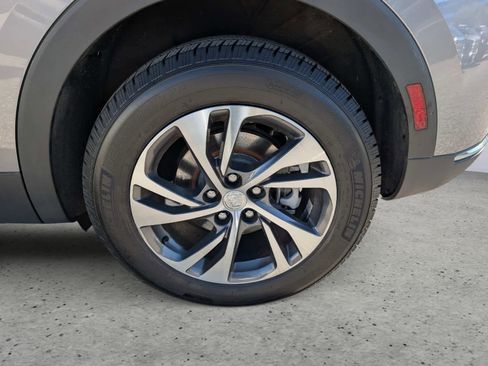 Used 2021 Buick Envision Essence image 7