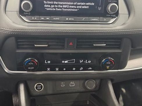 Used 2023 Nissan Rogue SV AWD/4WD image 18