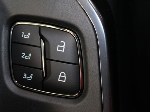 New 2026 Ford F350 4x4 Crew Cab DRW Super Duty image 37