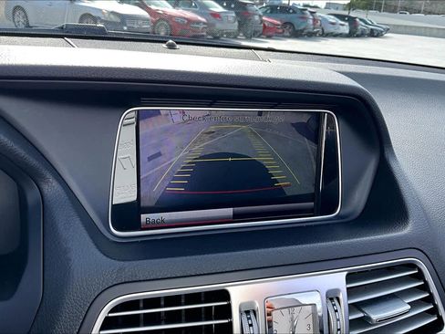 Used 2014 Mercedes-Benz E 350 E 350 image 25