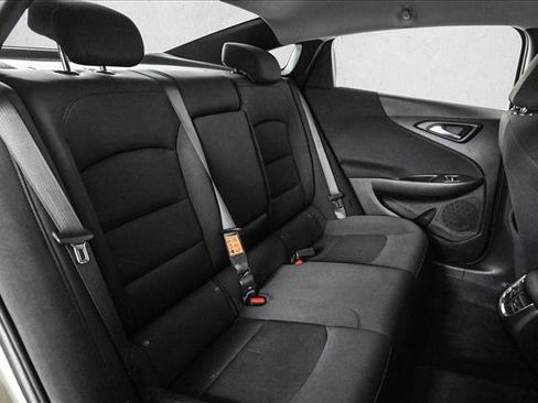 Used 2022 Chevrolet Malibu LT image 20