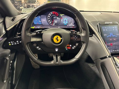 Used 2023 Ferrari Roma RWD image 11