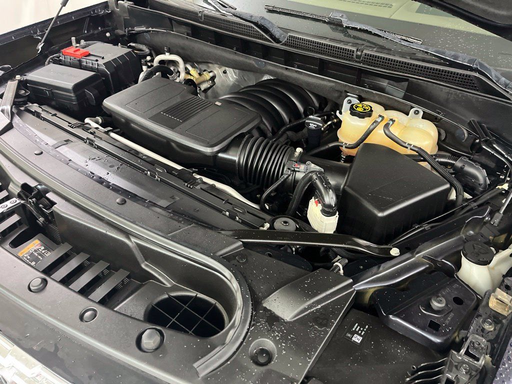Used 2022 GMC Yukon Denali AWD/4WD image 11