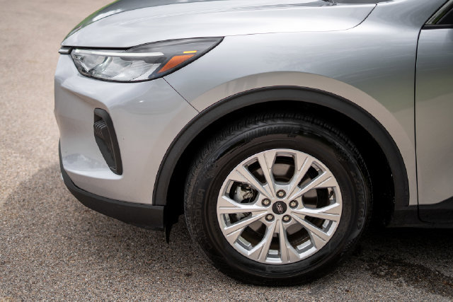 Used 2024 Ford Escape Active FWD image 9