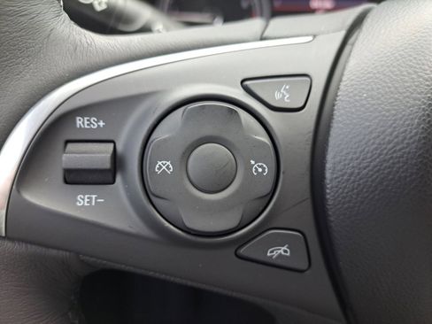 Used 2020 Buick Enclave Essence w/ Sport Touring Edition image 34