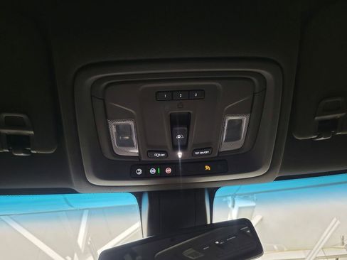 Used 2020 GMC Sierra 1500 SLT w/ SLT Premium Plus Package image 15