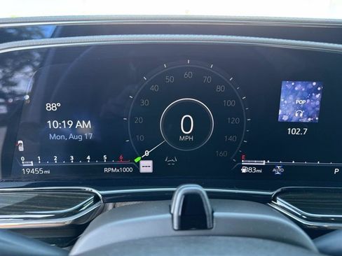 Certified 2024 Cadillac Escalade ESV Sport w/ LPO, ONYX Package AWD/4WD image 27