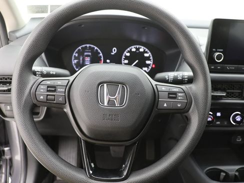 Used 2025 Honda HR-V LX image 16