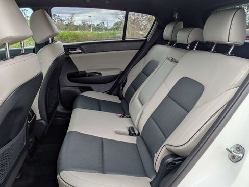 Used 2017 Kia Sportage SX FWD image 17