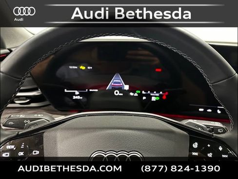 Certified 2025 Audi Q5 Premium w/ Convenience Package AWD/4WD image 17