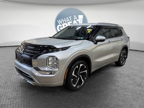 Used 2024 Mitsubishi Outlander SEL image 8