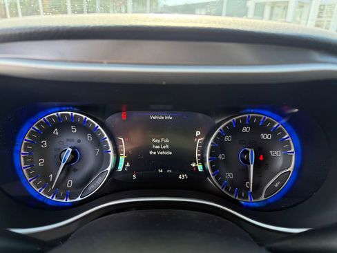 New 2026 Chrysler Pacifica Select w/ S Appearance Package image 15