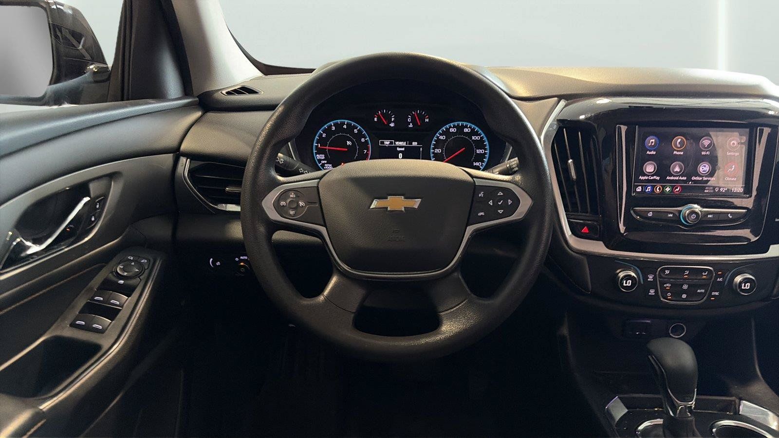 Used 2021 Chevrolet Traverse LS FWD image 12