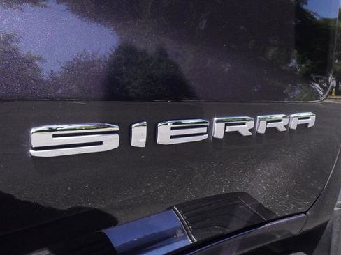 Used 2023 GMC Sierra 1500 SLT w/ SLT Premium Package AWD/4WD image 42