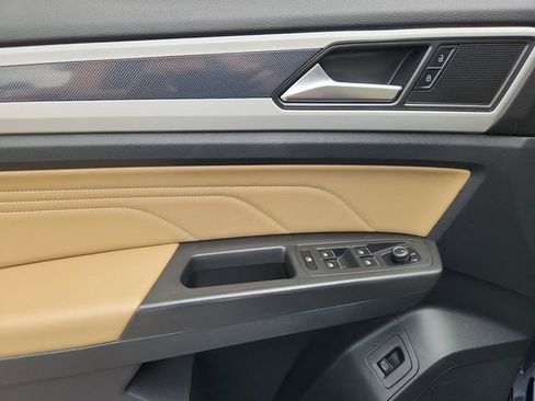 Certified 2023 Volkswagen Atlas Cross Sport SE AWD/4WD image 6