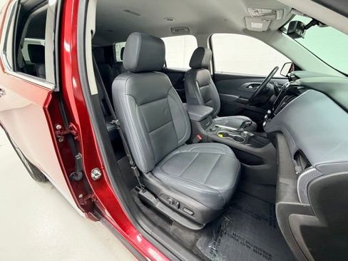 Certified 2020 Chevrolet Traverse Premier image 30
