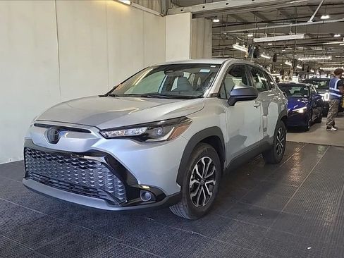 Used 2025 Toyota Corolla Cross AWD Hybrid image 1